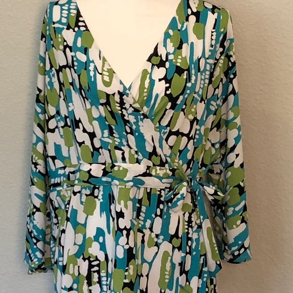 S. L. B. Woman Wrap Blouse 2x - Picture 2 of 3